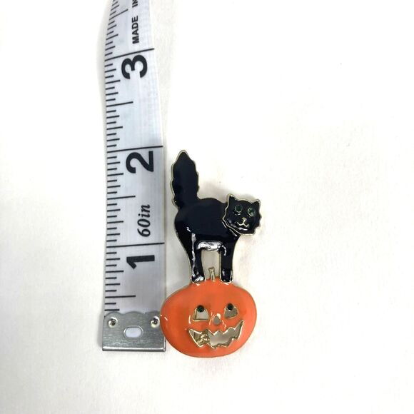 Halloween Black Cat and Pumpkin Brooch Enamel Pin Spooky Cute Lapel Jewelry Gift - Picture 4 of 5
